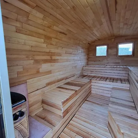 Hani's Partyhaus Σπίτι διακοπών Verl