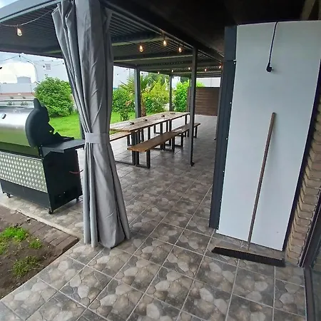 Hani's Partyhaus