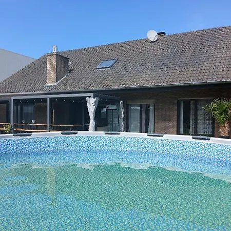 Hani's Partyhaus Σπίτι διακοπών *