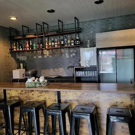 Vakantiehuis Hani's Partyhaus