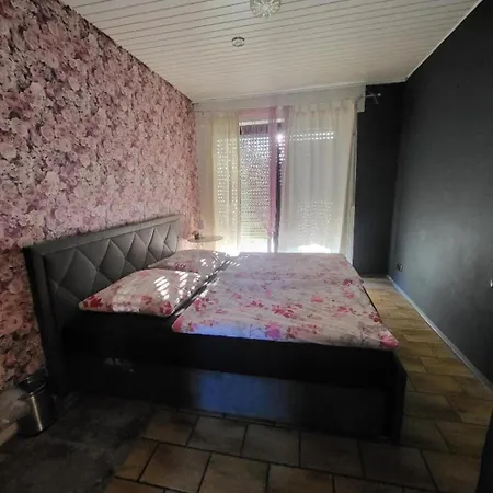 Hani's Partyhaus Feriehus