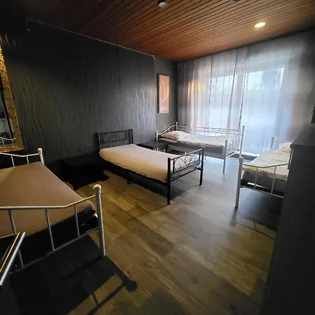 Hani's Partyhaus Feriehus Verl