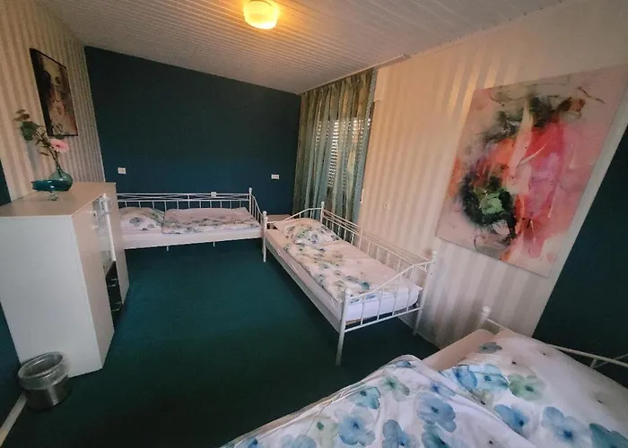 Vakantiehuis Hani's Partyhaus